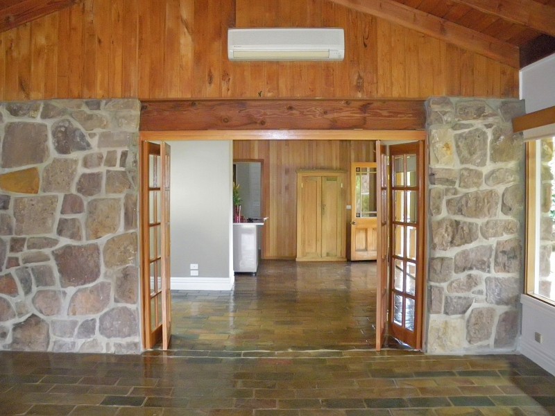 66 Highton Lane, Mansfield VIC 3722