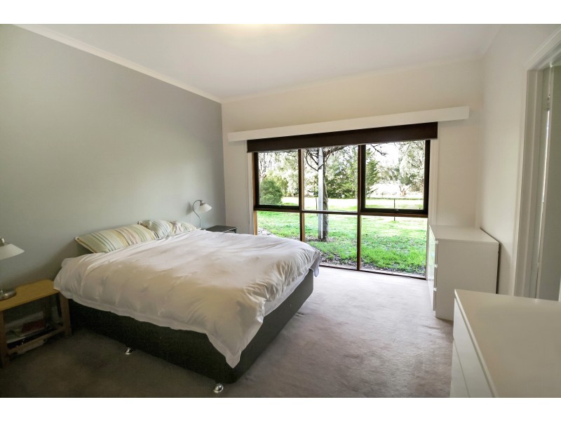 66 Highton Lane, Mansfield VIC 3722