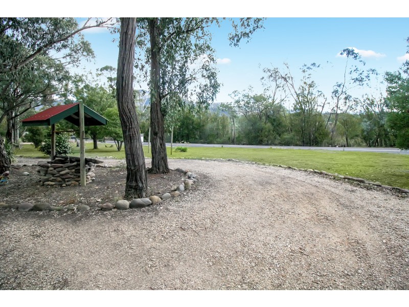 3395 Mansfield-Woods Point Road, Jamieson VIC 3723