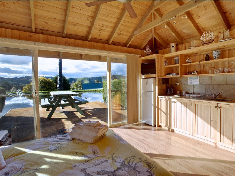 LAURA LODGE 1564 Maroondah Hwy, Bonnie Doon VIC 3720