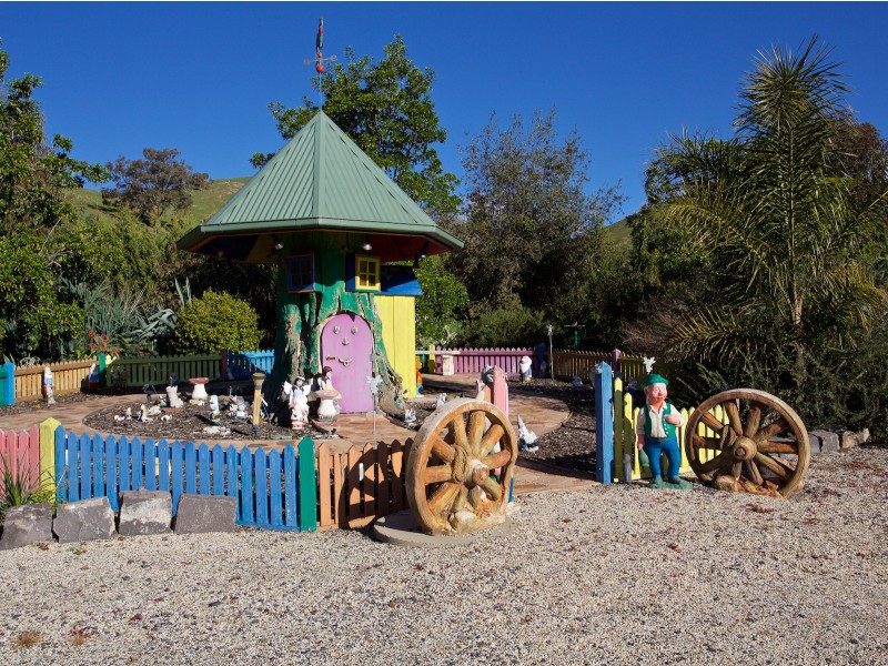 LAURA LODGE 1564 Maroondah Hwy, Bonnie Doon VIC 3720