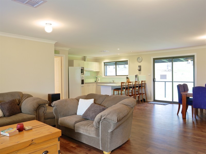 31 Bankers Rise, Mountain Bay VIC 3723