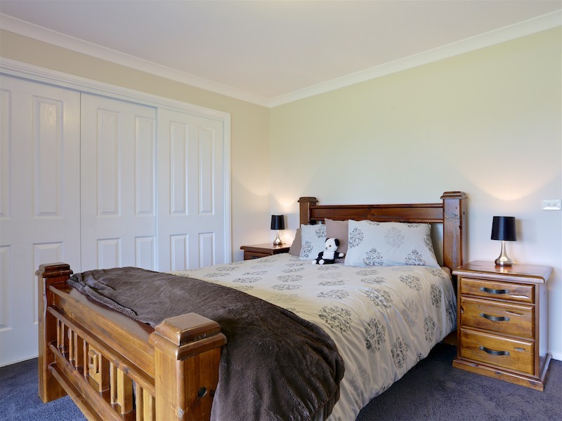 31 Bankers Rise, Mountain Bay VIC 3723