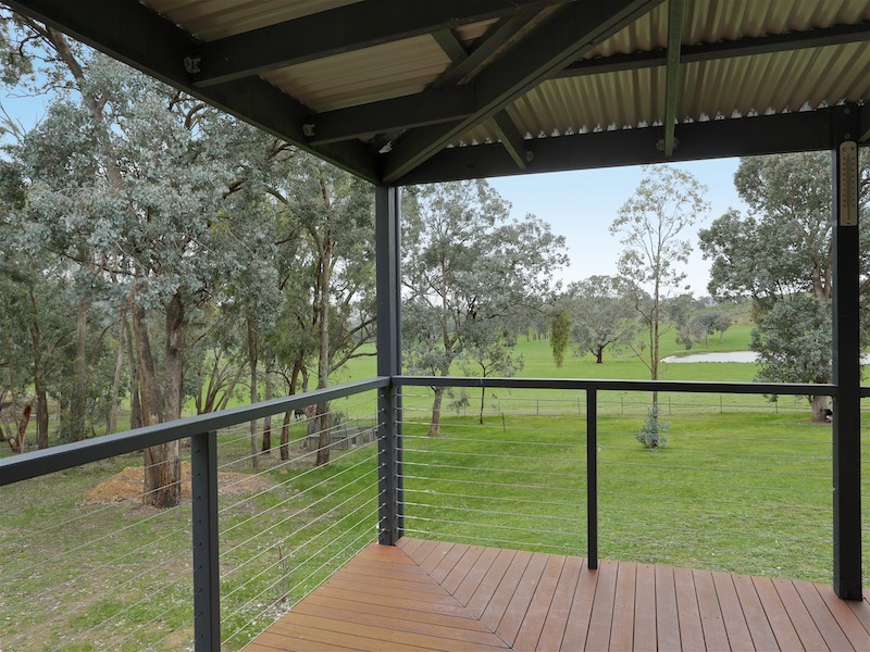 31 Bankers Rise, Mountain Bay VIC 3723