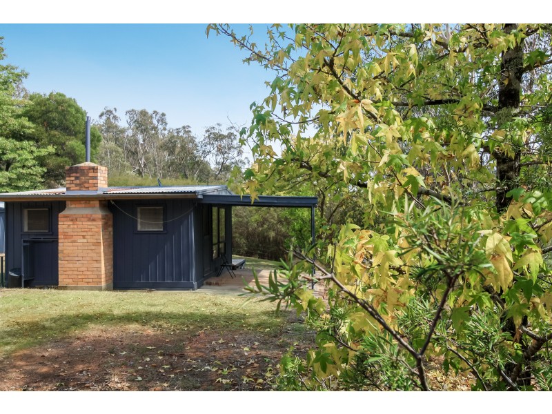 549 Howqua River Road, Howqua VIC 3723