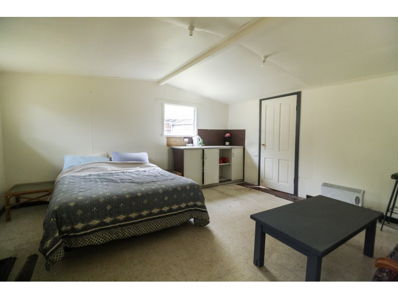 549 Howqua River Road, Howqua VIC 3723