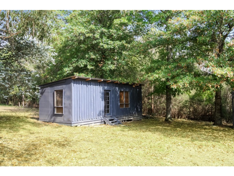 549 Howqua River Road, Howqua VIC 3723