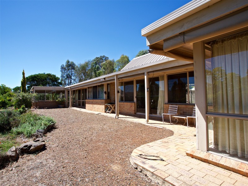 5 Hollams Road, Mansfield VIC 3722