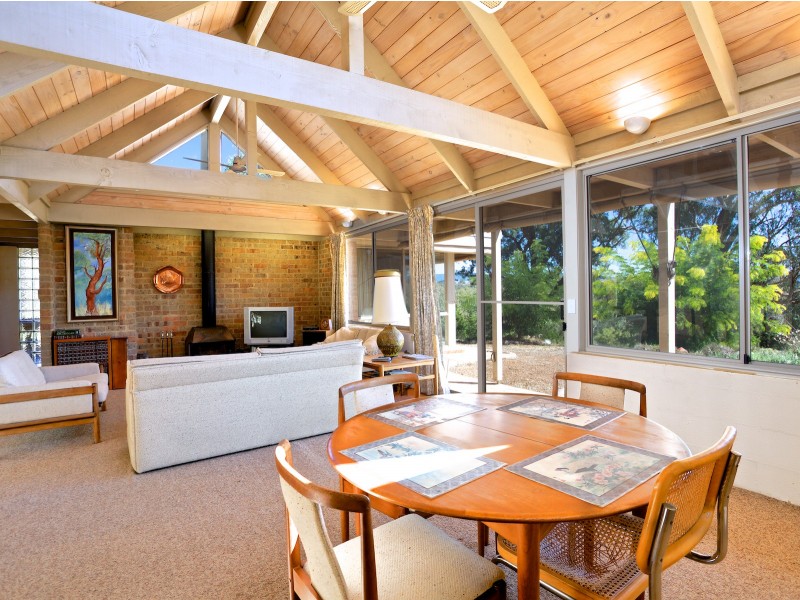 5 Hollams Road, Mansfield VIC 3722