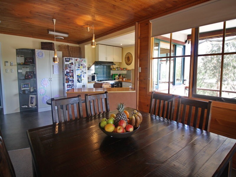 7 Redfern Court, Bonnie Doon VIC 3720