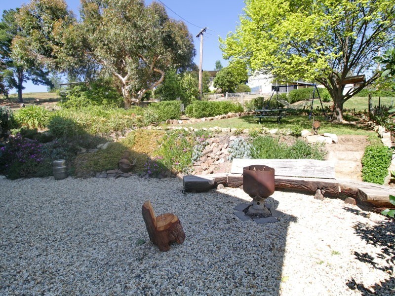 7 Redfern Court, Bonnie Doon VIC 3720