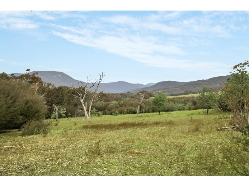 287 Police Track, Lima East VIC 3673