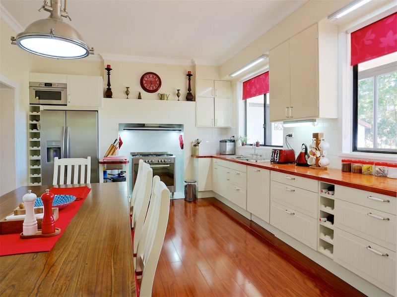 10 Adams Street, Mansfield VIC 3722