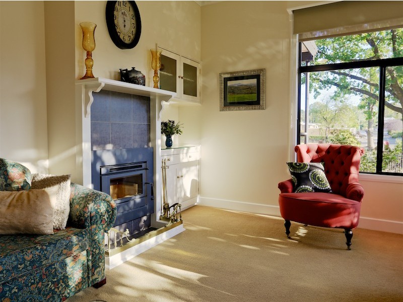 10 Adams Street, Mansfield VIC 3722