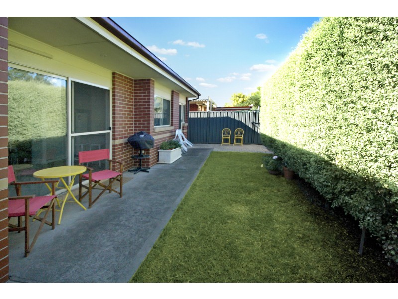 Unit 2/38 Ailsa St, Mansfield VIC 3722