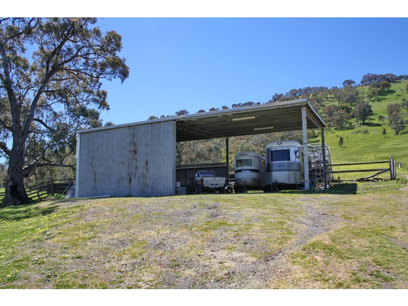 1 Old Tonga Road, Mansfield VIC 3722