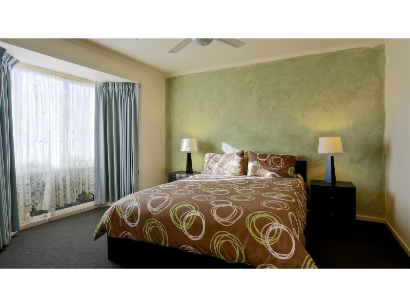 4 Chanro Court, Bonnie Doon VIC 3720