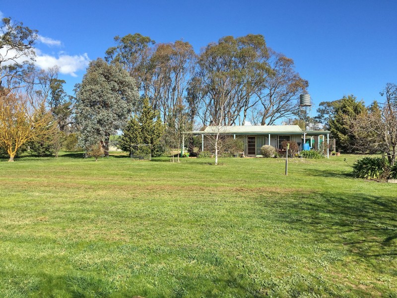 4918 Midland Highway, Mansfield VIC 3722