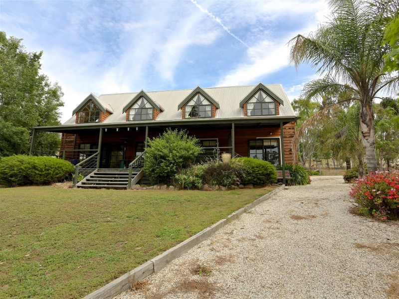 21 Doon Court, Bonnie Doon VIC 3720