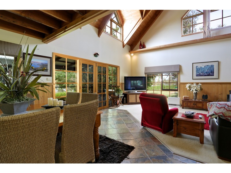 21 Doon Court, Bonnie Doon VIC 3720