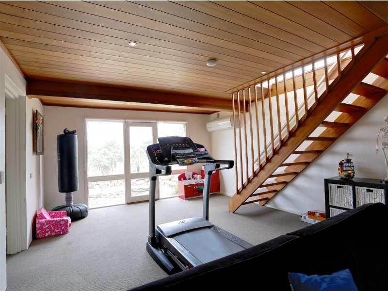 292 Ford Drive, Mansfield VIC 3722
