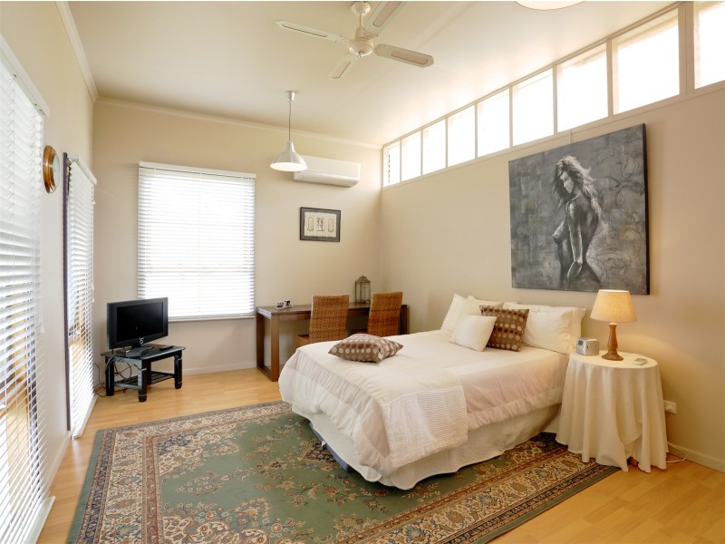 292 Ford Drive, Mansfield VIC 3722
