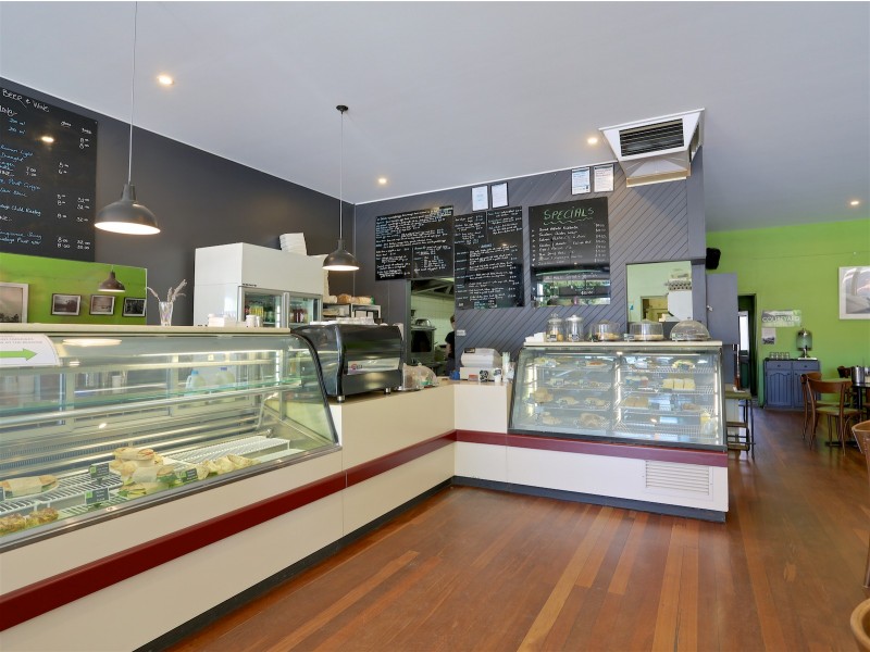 41 High Street, Mansfield VIC 3722