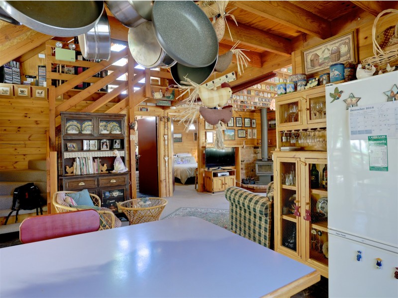 149 Kiernans Road, Bonnie Doon VIC 3720