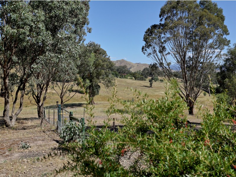 149 Kiernans Road, Bonnie Doon VIC 3720