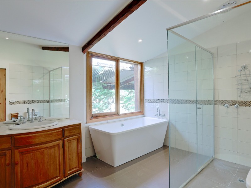 34 Black Ore Road, Ancona VIC 3715