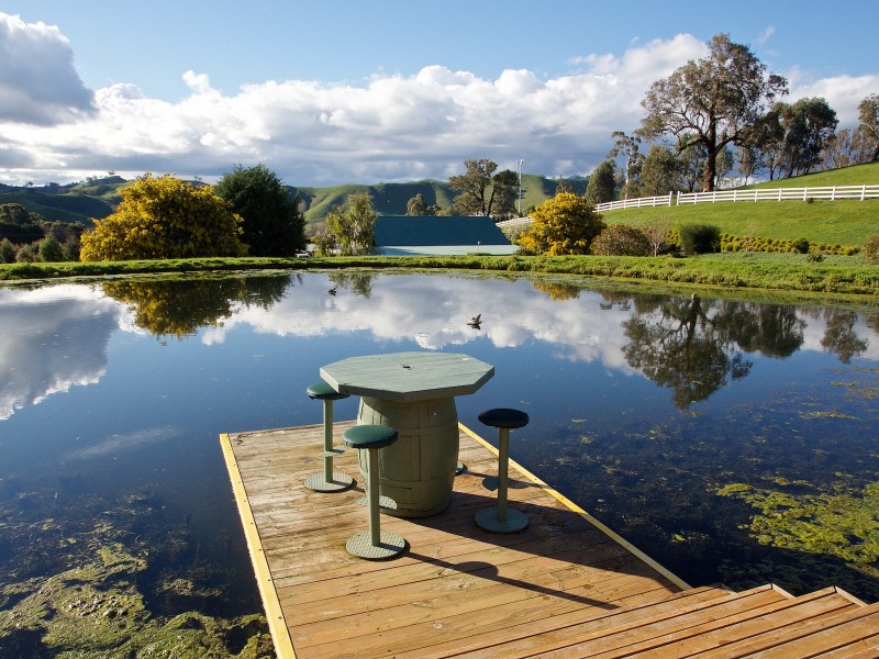 1564 Maroondah Hwy, Bonnie Doon VIC 3720