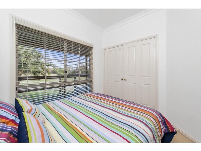 1 Old Tonga Rd, Mansfield VIC 3722