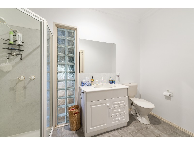 1 Old Tonga Rd, Mansfield VIC 3722