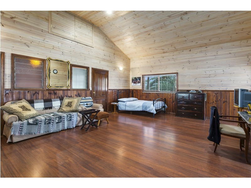 1 Old Tonga Rd, Mansfield VIC 3722