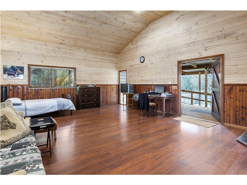 1 Old Tonga Rd, Mansfield VIC 3722