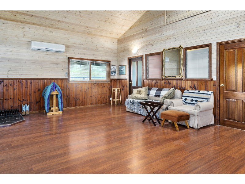 1 Old Tonga Rd, Mansfield VIC 3722