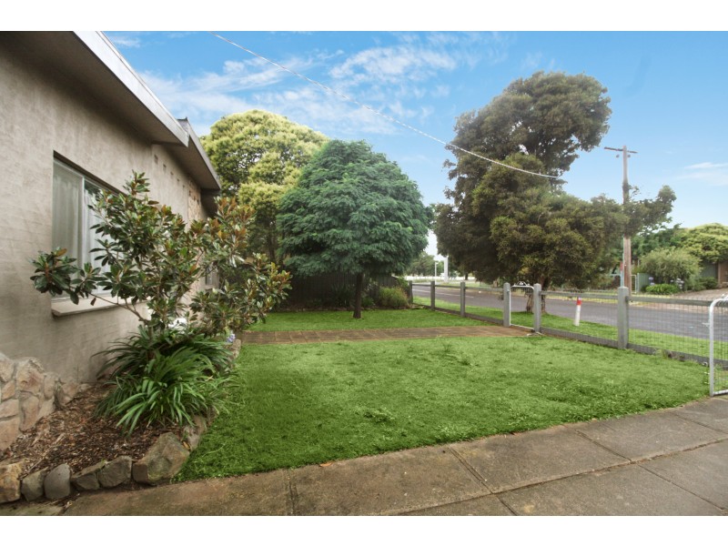 1 Cricket Street, Mansfield VIC 3722
