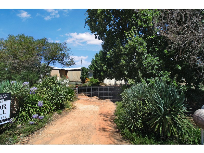 52 Sawyer Road, Samaria VIC 3673