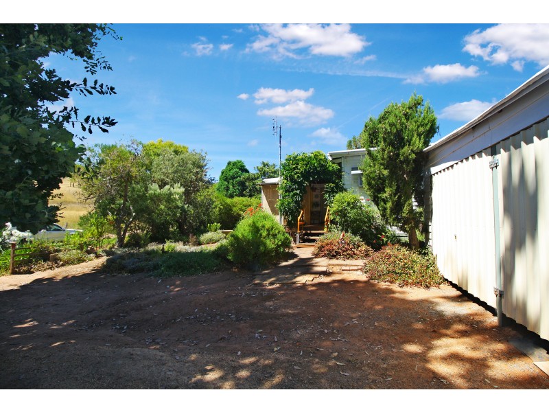 52 Sawyer Road, Samaria VIC 3673