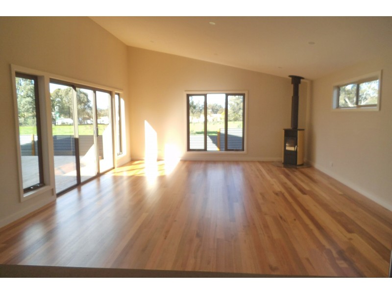 10B Highton Lane, Mansfield VIC 3722