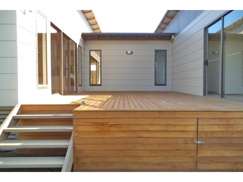 10B Highton Lane, Mansfield VIC 3722