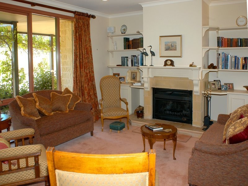 1425 Mansfield-Woods Point Rd, Mansfield VIC 3722