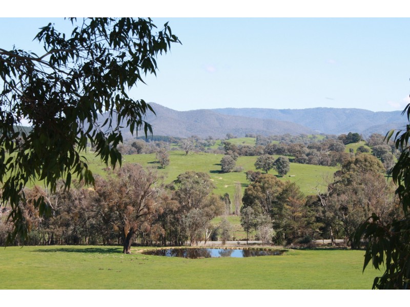 1425 Mansfield-Woods Point Rd, Mansfield VIC 3722