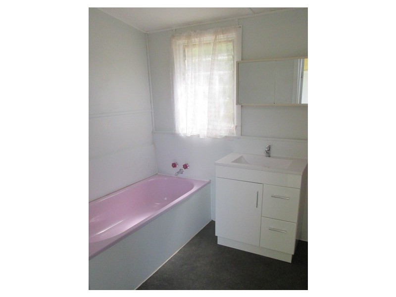 12 Philip Street (Bonnie Doon), Mansfield VIC 3722