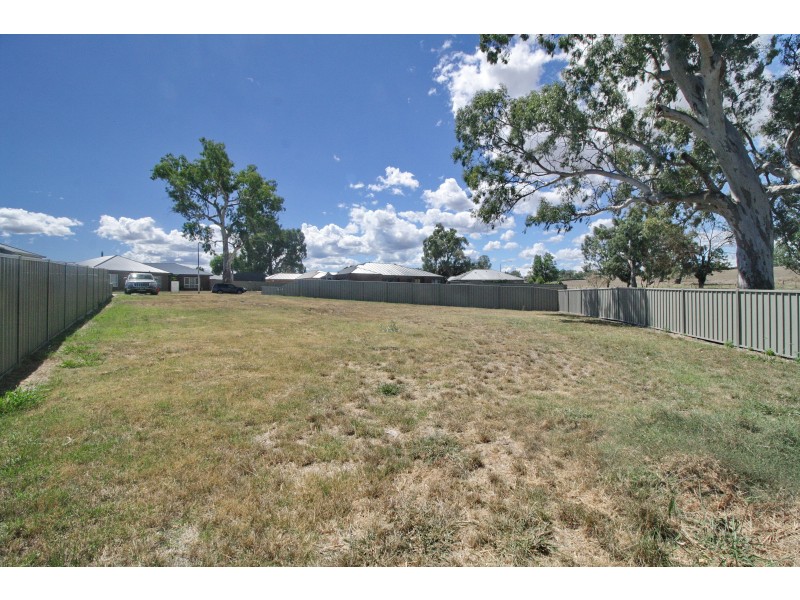 14 Kerry Court, Mansfield VIC 3722