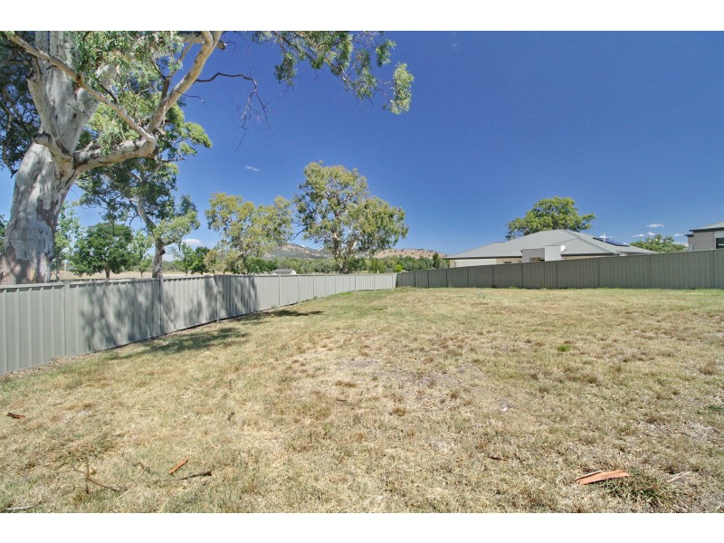 14 Kerry Court, Mansfield VIC 3722