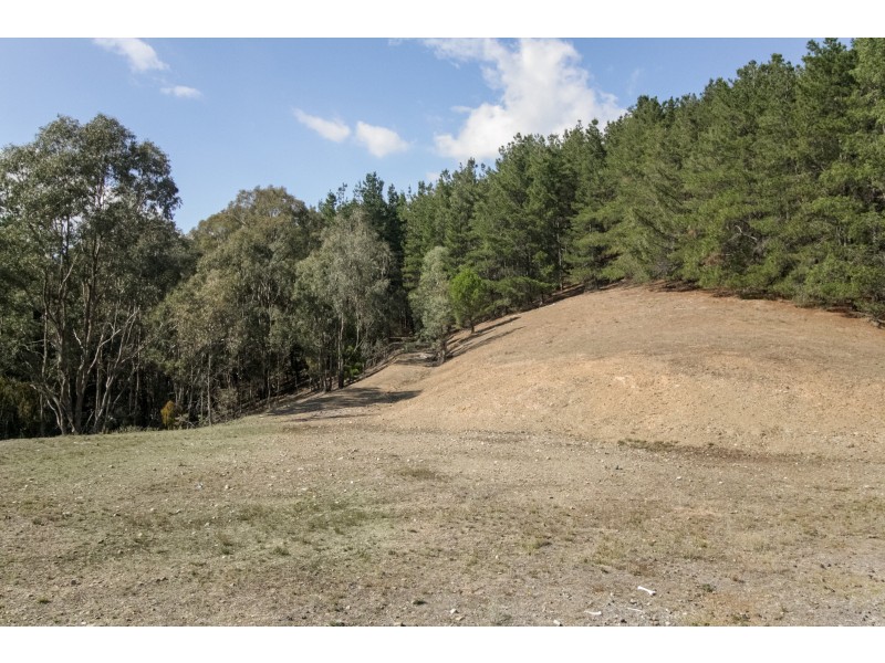 326 Campagnolos Rd, Mansfield VIC 3722