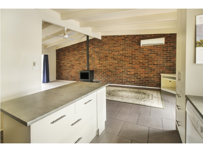 6 Young Street, Bonnie Doon, Mansfield VIC 3722