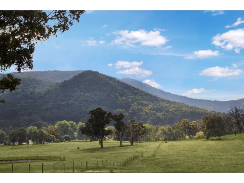 850 Glen Creek Road, Bonnie Doon VIC 3720