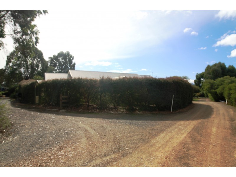 70B Stoneleigh Road, Mansfield VIC 3722